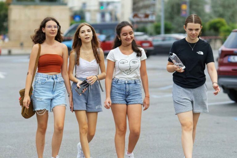 Κάνναβη και εφηβεία: Κίνδυνοι για την υγεία