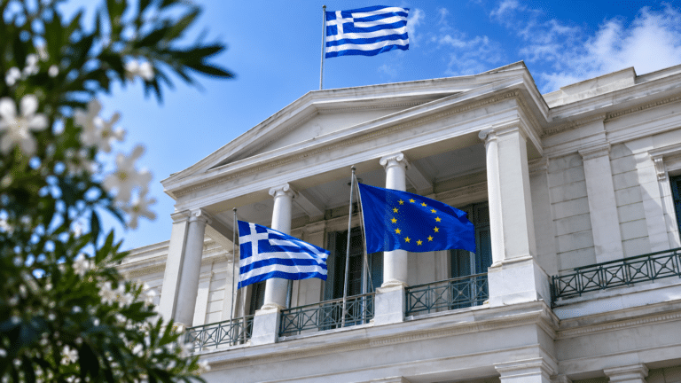 ΥΠΕΞ: Το Κυπριακό παραμένει διεθνές ζήτημα εισβολής και κατοχής – Η Αθήνα επαναφέρει τη σταθερή της θέση